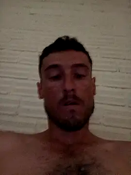 Reeiee online show from December 22, 2025, 7:44 pm