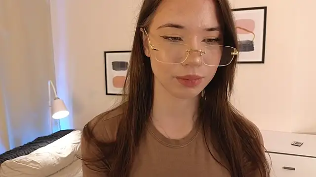 Marry Colinn online show from December 22, 2025, 10:23 am