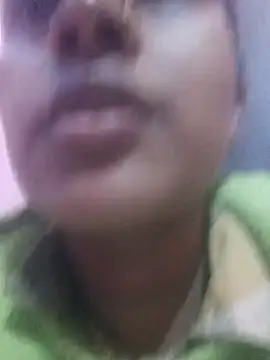 nehakapoor89 online show from December 21, 2025, 5:42 pm