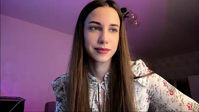 ChristianaLopze online show from December 15, 2025, 3:38 pm