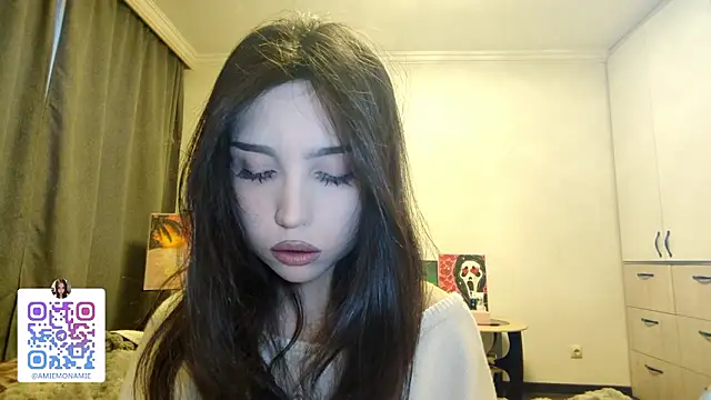 Qwami Amie online show from January 17, 2026, 4:28 am