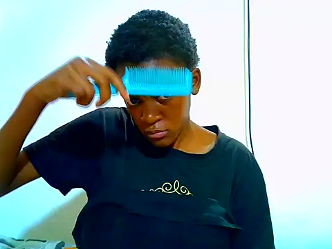 PetiteDoll 06 online show from April 12, 2026, 11:04 am