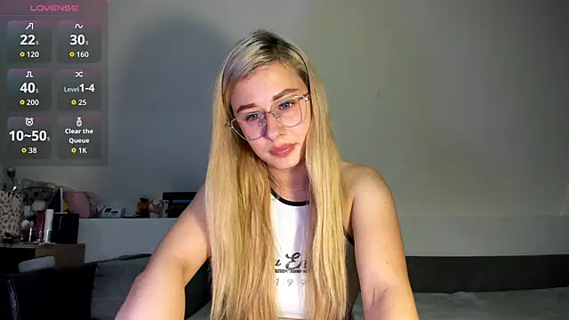 JessyyJ online show from December 15, 2025, 8:24 pm