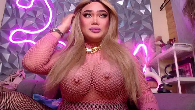 AlwaysHornyMia online show from January 8, 2026, 10:28 am