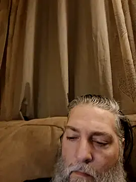 Hereimfree69 online show from January 14, 2026, 1:33 am