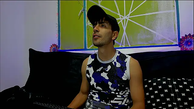 Snapshot of Lord_Apolo chatting on February 7, 2026, 2:32 pm Lord Apolo online show from February 7, 2026, 2:32 pm