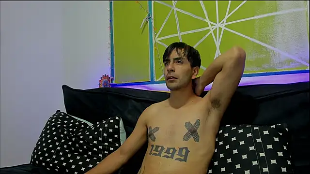 Snapshot of Lord_Apolo chatting on February 10, 2026, 2:21 pm Lord Apolo online show from February 10, 2026, 2:21 pm