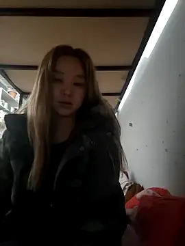 SherrylShaw online show from December 18, 2025, 6:03 pm