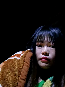 yana-zz online show from January 10, 2026, 11:42 pm