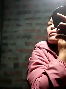 yana-zz online show from February 23, 2026, 6:22 am