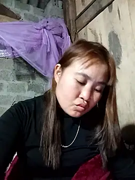 -myaa- online show from January 13, 2026, 12:43 pm