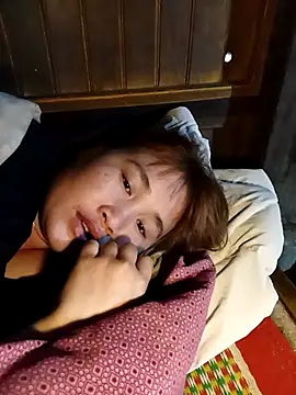 -myaa- online show from January 15, 2026, 2:05 am