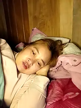 -myaa- online show from February 13, 2026, 1:29 pm