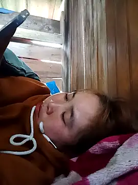 -myaa- online show from February 20, 2026, 5:37 am