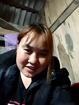 -myaa- online show from February 21, 2026, 11:11 am