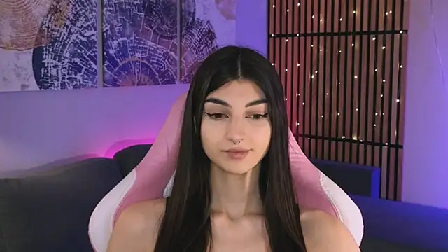 LilyShine  online show from February 20, 2026, 2:39 pm