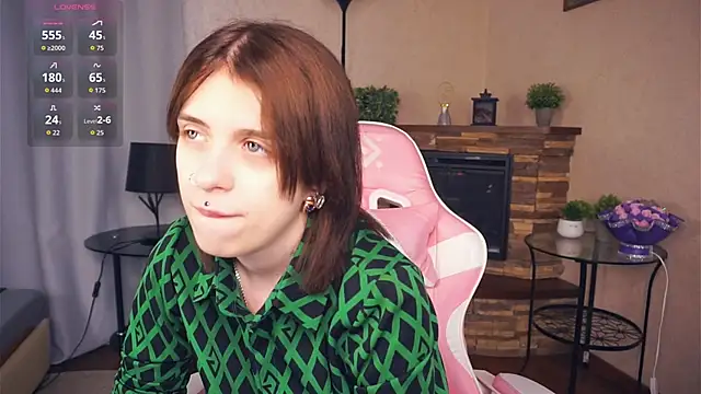 IleanaPishko online show from January 12, 2026, 8:19 am