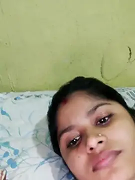Cuple masti72 online show from July 7, 2026, 12:42 pm