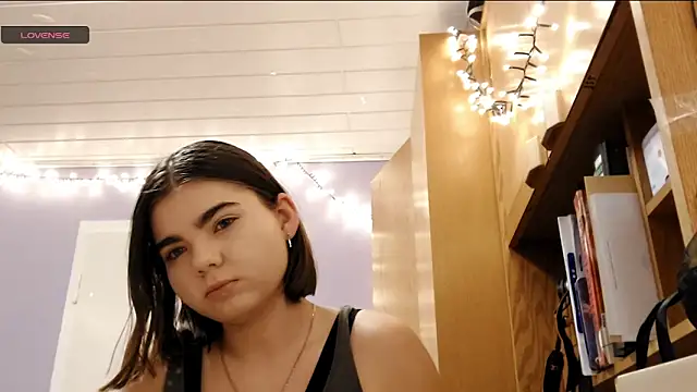 Mona Slearys online show from February 9, 2026, 10:36 pm