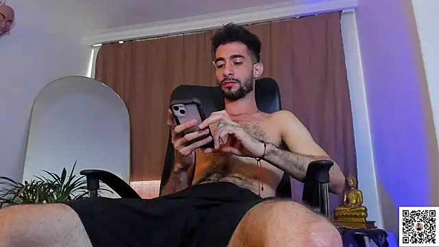 Snapshot of _YOURHERO chatting on February 8, 2026, 5:38 pm YOURHERO online show from February 8, 2026, 5:38 pm