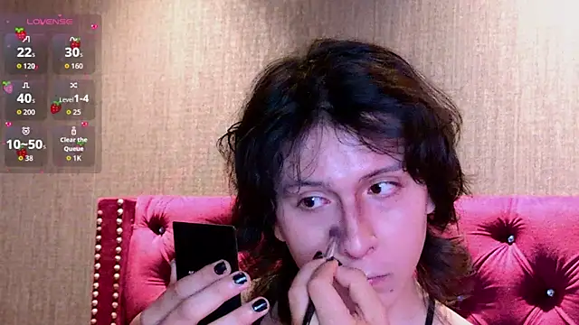 Snapshot of Shelly_bat chatting on April 28, 2026, 10:04 pm Shelly bat online show from April 28, 2026, 10:04 pm