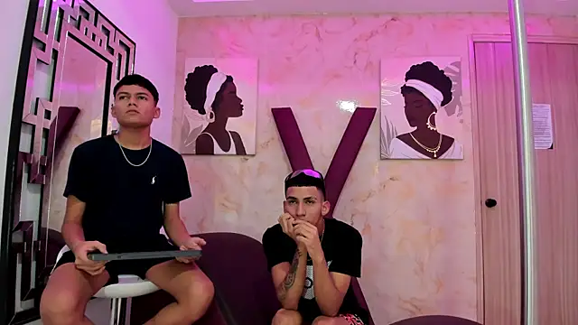 HORNY PRETTY online show from December 16, 2025, 1:27 pm