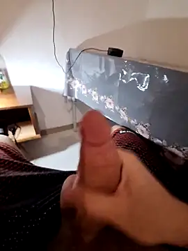 Snapshot of Berk_3113 chatting on February 20, 2026, 11:49 pm Berk 3113 online show from February 20, 2026, 11:49 pm