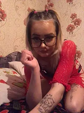 Barbika19 online show from December 18, 2025, 8:59 pm