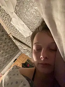 Snapshot of Barbika19 chatting on February 15, 2026, 12:29 am Barbika19 online show from February 15, 2026, 12:29 am