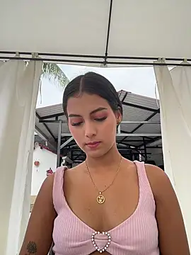 Valeria-escobar online show from March 15, 2026, 1:50 pm