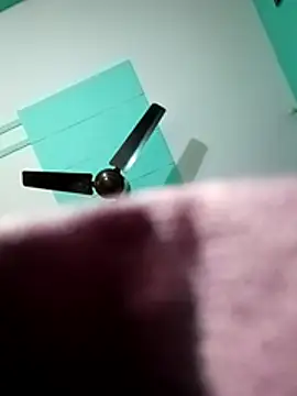 kusbu0077 online show from February 21, 2026, 3:35 pm