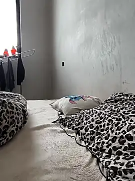 tenifer online show from January 11, 2026, 9:36 am