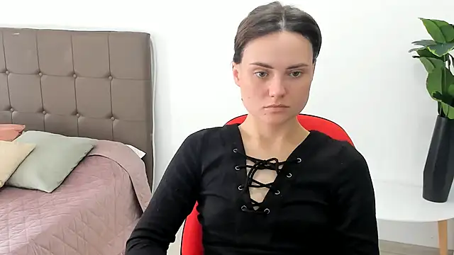 Jessy lil online show from March 3, 2026, 12:33 pm