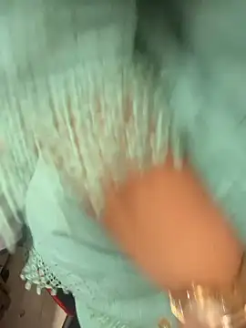 butterflyslay online show from April 9, 2026, 5:51 am