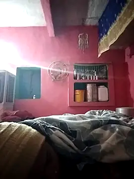 Snapshot of Aaisha_01 chatting on December 19, 2025, 5:09 pm Aaisha 01 online show from December 19, 2025, 5:09 pm