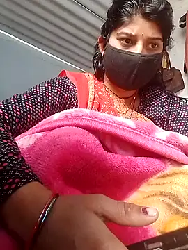 Snapshot of Aaisha_01 chatting on February 18, 2026, 7:15 am Aaisha 01 online show from February 18, 2026, 7:15 am