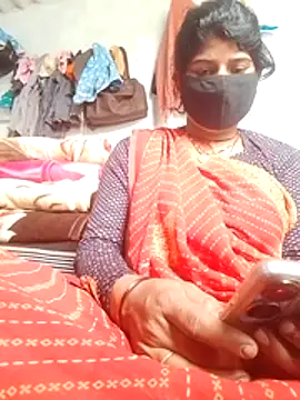 Snapshot of Aaisha_01 chatting on February 19, 2026, 4:19 am Aaisha 01 online show from February 19, 2026, 4:19 am