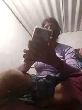 Snapshot of Aaisha_01 chatting on March 26, 2026, 4:45 pm Aaisha 01 online show from March 26, 2026, 4:45 pm