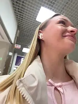 HelloAsh123 online show from March 4, 2026, 4:13 pm