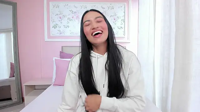 barbara noa online show from December 16, 2025, 12:32 pm