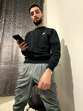 Juliann69Ramiro online show from January 8, 2026, 3:14 pm