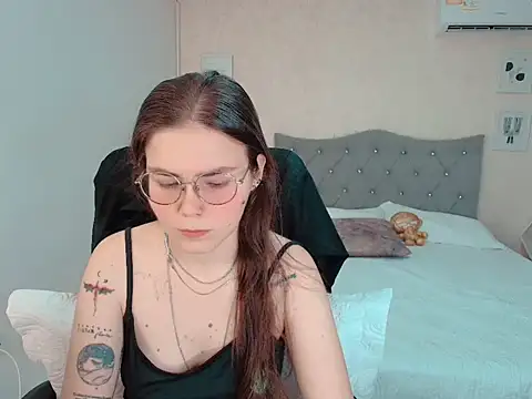 Snapshot of lexalove_doll chatting on February 20, 2026, 1:57 am lexalove doll online show from February 20, 2026, 1:57 am