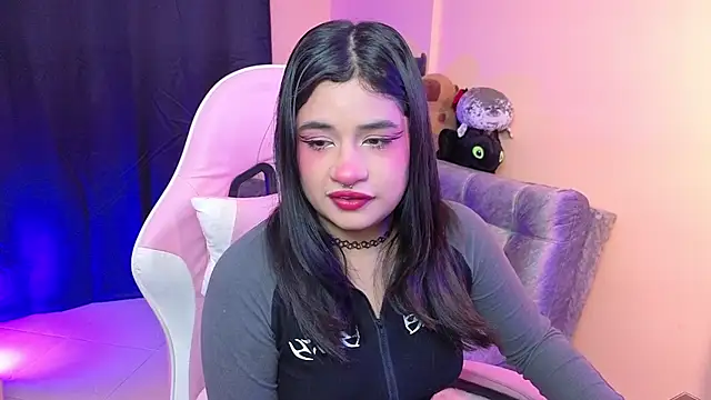 bonnieTaylor1 online show from January 6, 2026, 4:49 am