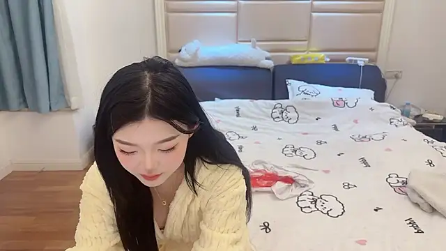 xiaoxia999 online show from January 13, 2026, 12:32 pm