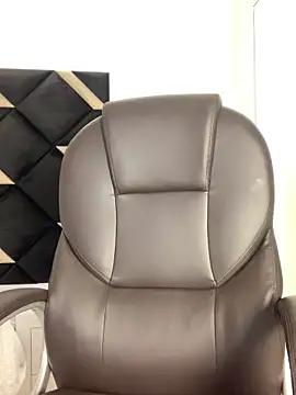 Lunara Vall online show from March 13, 2026, 3:46 am