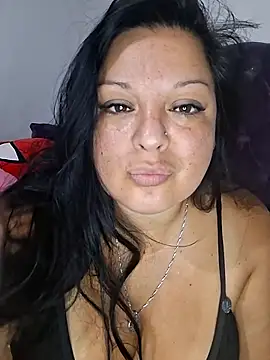 Snapshot of Trinity_033 chatting on February 22, 2026, 7:34 pm Trinity 033 online show from February 22, 2026, 7:34 pm