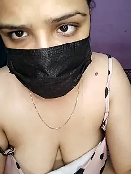 Snapshot of Saxy_Sona1 chatting on July 12, 2026, 10:39 am Saxy Sona1 online show from July 12, 2026, 10:39 am