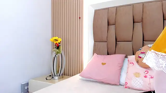 emily rivas  online show from March 27, 2026, 3:34 am