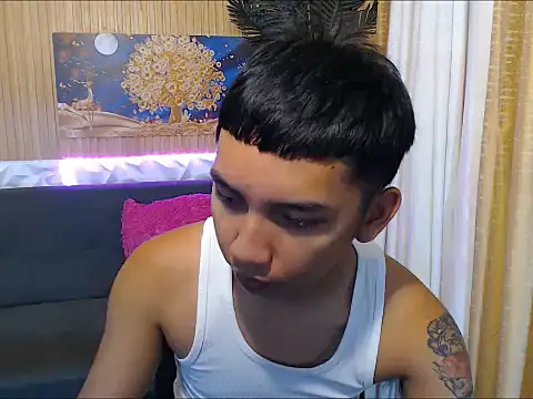 dylan hardfucker online show from February 6, 2026, 6:18 am