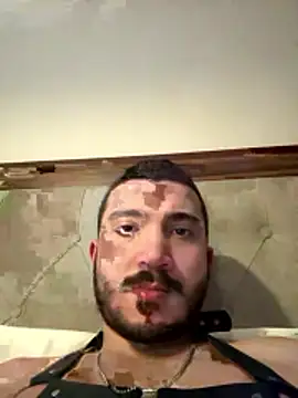 carloos593 online show from January 10, 2026, 9:52 pm